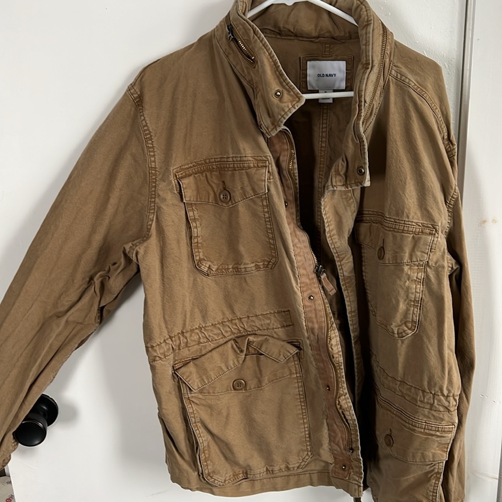 Lightweight Jacket - Picture 3 of 3